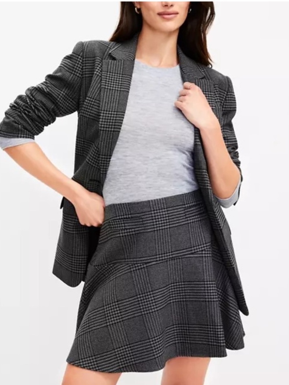 LOFT Size 12T Black and Gray Houndstooth Flounce Fit and Flare Skirt